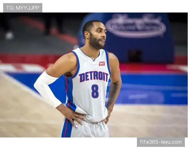 新签约！某球员豪签破纪录合同，年薪创历史新高引关注