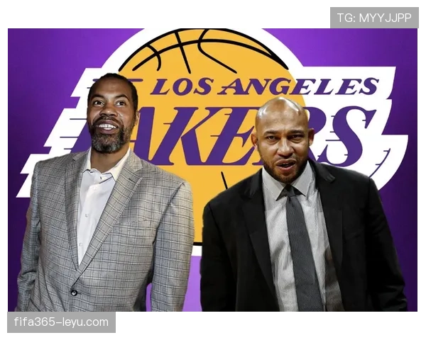 拉希德·华莱士利用挡拆制造空位提升三分命中率明显优于同位置对手